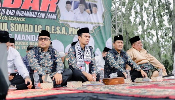 Ribuan Masyarakat Hadiri Tausiah Ustaz Abdul Somad di Perumnas Mandala