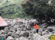 Humbahas Diterjang Banjir Bandang dan Longsor, 12 Orang Hilang