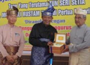 Syah Afandin Dianugerahi Temenggung Tun Hassan