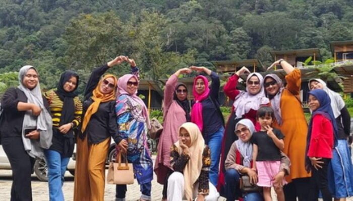 Warga Medan Berwisata ke Pamah View, Nikmati Kesejukan Alamnya