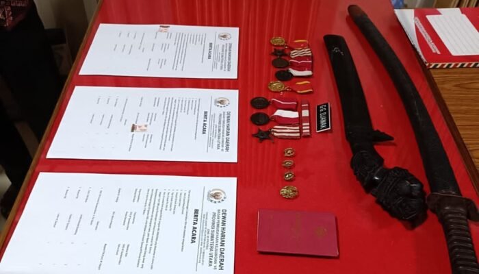 Katana dan Golok Peninggalan Pejuang Kemerdekaan GG Djawak Diwariskan untuk Koleksi Museum Djoeang 45 Sumut