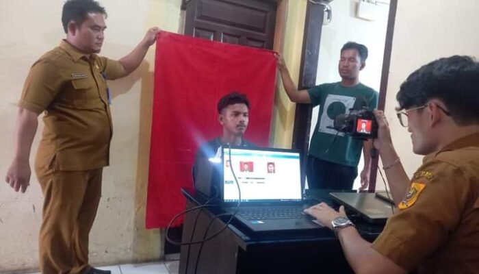 Tahanan Polres Dairi Rekam KTP Elektronik