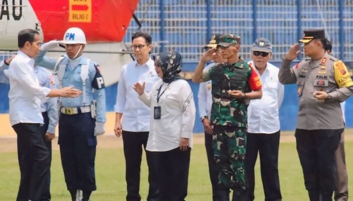 Plt. Bupati Labuhanbatu Dampingi Presiden Tinjau Harga Pangan di Pasar Glugur Rantauprapat 