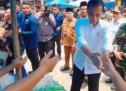 Masyarakat Labuhanbatu Antusias Sambut Kedatangan Presiden Jokowi