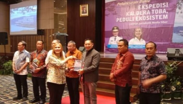 Wong Cun Sen Apresiasi Peluncuran Buku Kaldera Toba Oleh SMSI Sumut
