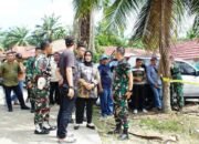 Plt Bupati Bersama Dandim 0209/LB Tinjau Rumah Wartawan yang Ludes Terbakar