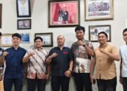 Aliansi Pemuda Islam Sambangi Kediaman Nikson Nababan