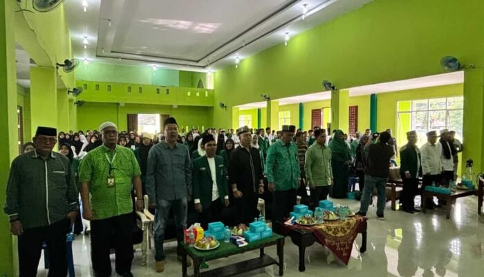 Diskusi Publik ISARAH, Nikson Nababan Puji Peran Al Washliyah di Kancah Politik