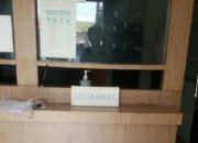 Kinerja Pelayanan Kantor Kelurahan Amplas Dikeluhkan Warga, Dibantah Mustaqim Walaupun Papan Pengumunan Bertulis Istirahat