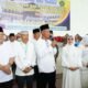 Plt. Bupati Labuhanbatu Hj. Ellya Rosa Siregar, S.Pd, MM Saat Melepas Keberangkatan Calon Jamaah Haji Labuhanbatu, Sabtu (25/05/2024). (kedannews.com/ist).