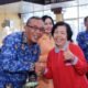 Pj Sekda kabupaten Dairi Johnny Hutasoit (paling kiri) di acara peringatan hari lanjut usia Nasional ke 28 dilaksanakan di Gedung Nasional Sidikalang, Rabu (5/6/2024).(kedannews.com/Sondnag Silalahi).