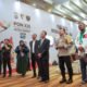 Penjabat (Pj) Gubernur Sumut Agus Fatoni didampingi Kepala Dinas Komunikasi dan Informatika Sumut Ilyas Sitorus mengunjungi Media Center Utama PON XXI 2024 Wilayah Sumut, di Hotel Santika, Jalan Kapten Maulana Lubis, Medan, Minggu (8/9/2024). (kedannews.com/Foto: ist)