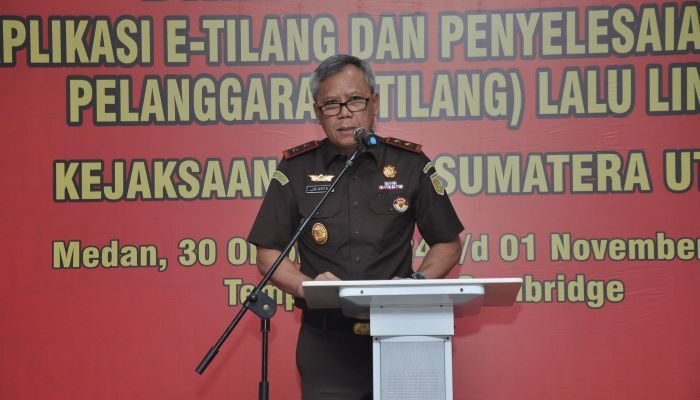 Kejati Sumut Buka Bimtek E-Tilang dan Optimalisasi Penyelesaian Tunggakan Tilang 2024: Dorong Kepastian Hukum dan Efisiensi