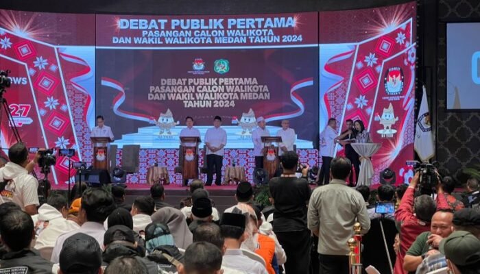 Rico Waas Ungkap Fokus Pembangunan SDM dalam Debat Publik Pertama Pilkada Medan
