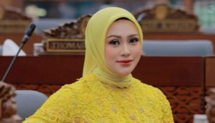 Erni Ariyanti Resmi Dilantik sebagai Ketua DPRD Sumut: Sejarah Baru untuk Perempuan