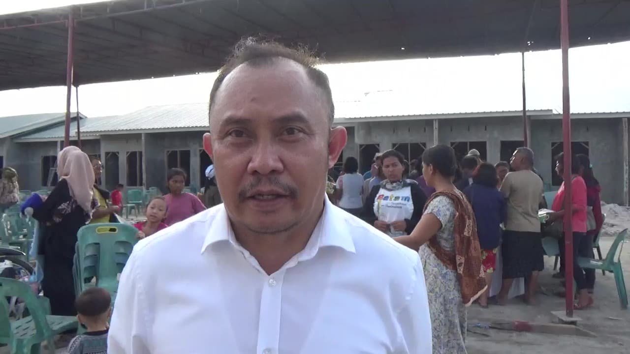 Irwansyah Putra yang mewakili Pihak Pengembang Lahan saat wawancara di Deli Serdang, Kamis (13/11/2024). (kedannews.com/Foto: Aris).