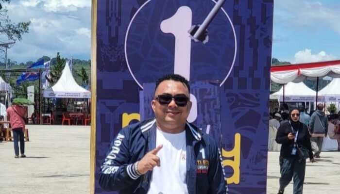 Kampanye Akbar Bobby-Surya di Balige Dihujani Dukungan Ribuan Warga Meski Hujan! Ketua Tim Advokasi Hukum Pasti Bobby Sumut: Semangat Perubahan Tak Akan Pudar!