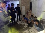 Patroli Gabungan Sat Brimob dan Polsek Medan Tembung Amankan Pemuda Bawa Senjata Tajam dan Bom Molotov