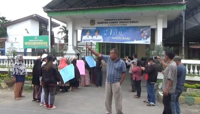 Demo Panas! Warga Medan Denai Tuding Pemilihan Kepling Curang, Camat Tegaskan Tidak Ada Pungli