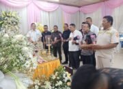 Duka Mendalam, Godfried Lubis Hadiri Rumah Duka Ibunda Ketua DPRD Medan