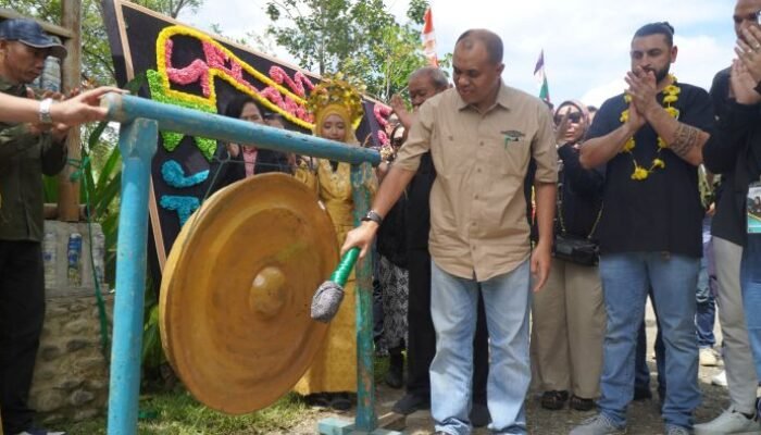 Pj Bupati Langkat Resmikan “Desa Daur Ulang”