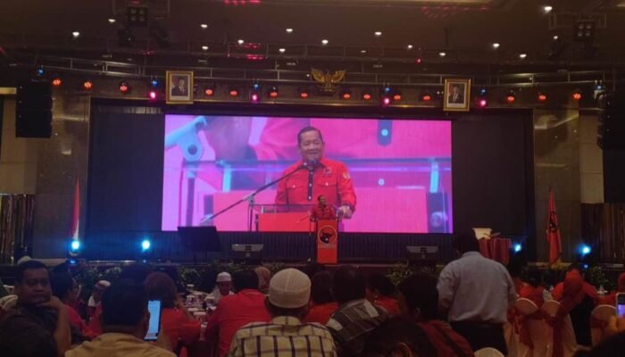 Rapidin Simbolon: PDIP Dukung Prabowo, Tapi Tetap Kawal Pemerintahan! Ada Apa dengan Gibran?