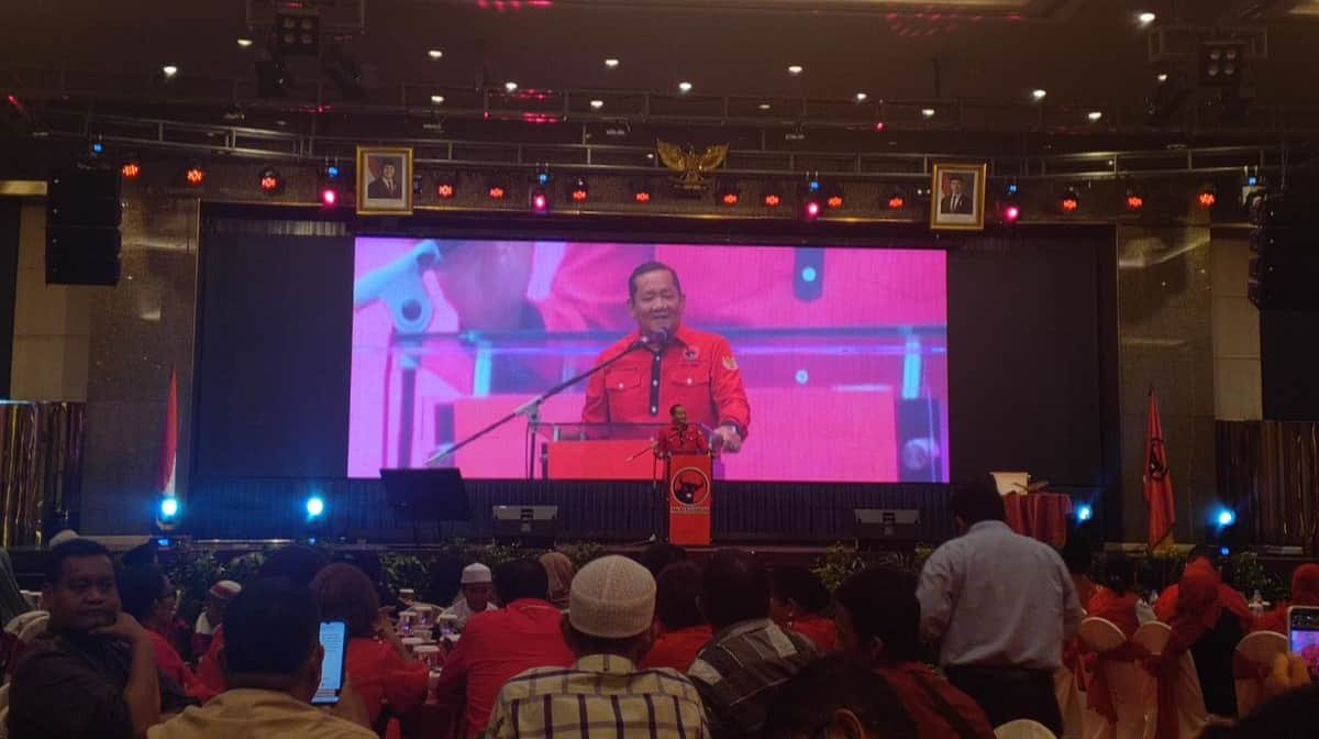 Suasana acara buka bersama kader PDIP di Hotel Grand Mercure, Kota Medan, pada Sabtu (15/3/2025) malam. (Foto: ist/kedannews.com).