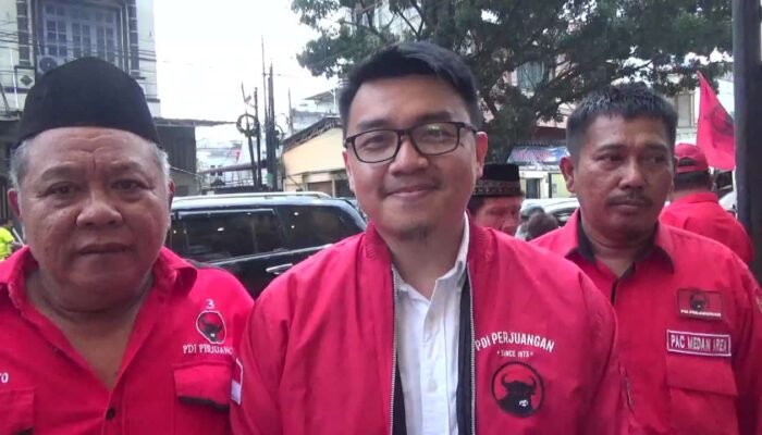 PAC PDI Perjuangan Medan Area Bagi 500 Takjil dan Gelar Bukber, Ini Pesan Kebersamaannya!