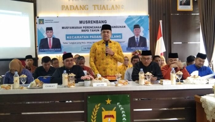 Pj. Bupati Langkat Buka Musrenbang 2025: Infrastruktur Prioritas, Berobat Gratis Dimulai!