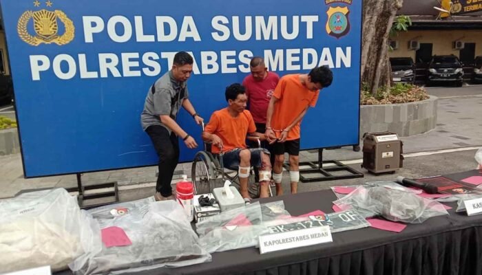 Ayah dan Anak Diduga Bunuh Driver Online Demi Mobil, Kabur ke Tanah Karo Dihujani Peluru Polisi