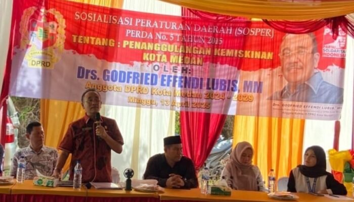 Ribuan Warga Padati Sosperda Godfried Lubis Tentang Penanggulangan Kemiskinan Kota Medan: Semua Bisa Sekolah dan Berobat Gratis, Ini Syaratnya!