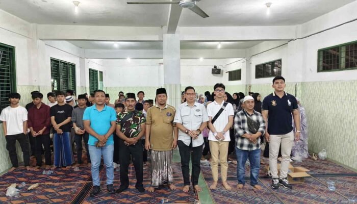 Ketua DPRD Medan Wong Chun Sen Berbuka Puasa di Panti Asuhan, Ada Momen Haru Mengenang Ibunda