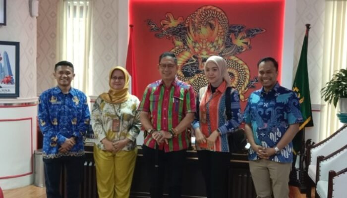 Kerjasama Strategis! Ketua DPRD Medan Wong Chun Sen Terima Kunjungan UTND, Siapkan Program Magang dan Pendidikan