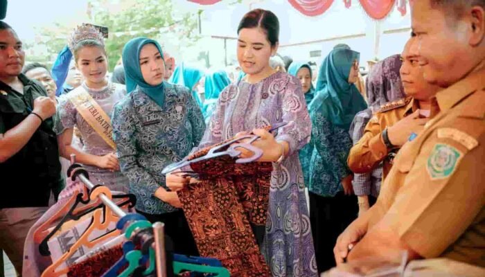Dari Padanglawas, Kahiyang Ayu Ingatkan Pentingnya Deteksi Dini Kanker Leher Rahim