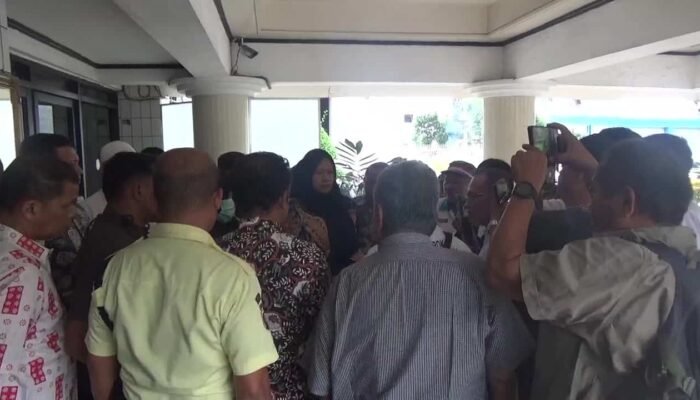 Ratusan Warga Helvetia Belum Nikmati Air Bersih, PDAM Tirtanadi Dinilai Berbelit Soal Master Meter