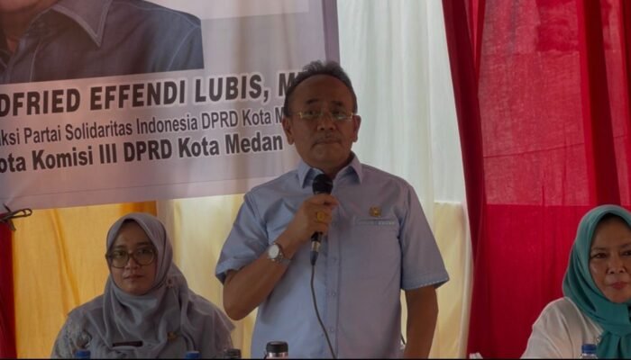 Seribuan Warga Padati Sosialisasi Perda Penanggulangan Kemiskinan yang Digelar Godfried Effendi Lubis