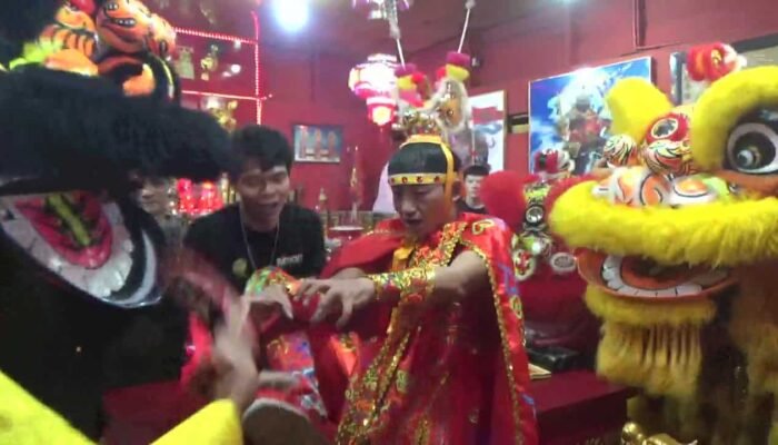 Malam Syukuran HUT Dewa Thai Seng Hut Co di Kelenteng O Bin Ciong Kun Berlangsung Meriah, Penuh Makna dan Dihadiri Ratusan Umat