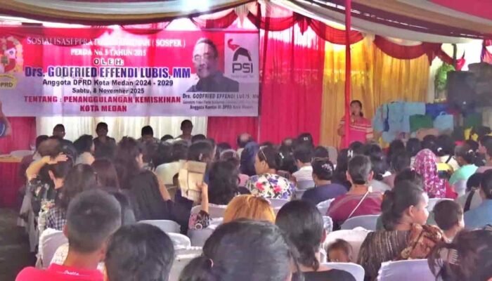 Warga Antusias Ikuti Sosperda Penanggulangan Kemiskinan, Godfried Effendi Lubis Bahas Bantuan Sosial hingga Infrastruktur