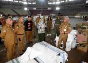 Wagub Surya Pantau Gudang Logistik Bantuan Korban Bencana di Sumatera Utara