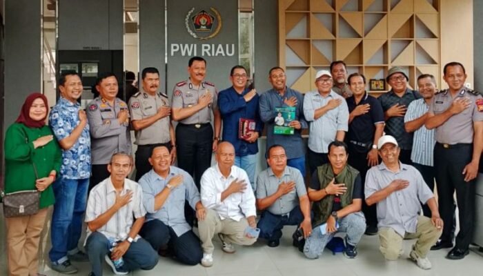 Polda Riau Perkuat Respons Darurat Lewat Call Center 110, Layanan Aktif 24 Jam Gratis Pulsa