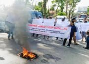 Orangtua Siswa Demo Desak Relokasi SMAN 5 Pematangsiantar, Minta Gubernur Sumut Turun Tangan