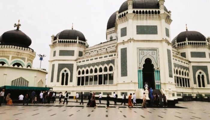 Jadwal Salat dan Imsakiyah Kota Medan Hari Ini, Minggu 22 Februari 2026 / 4 Ramadan 1447 H