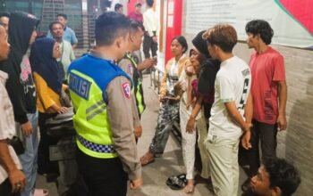 Ugal-ugalan di Jalan KL Yos Sudarso, Angkot Morina Tabrak Scoopy, Remaja Putri Tewas di Tempat