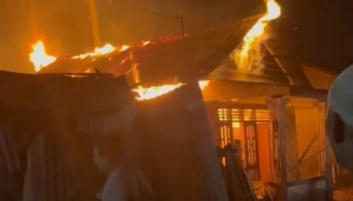 Ditinggal Tarawih, Rumah Nenek 61 Tahun di Sergai Ludes Terbakar Diduga Akibat Korsleting