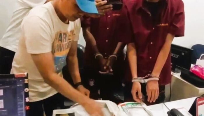 Sabu Disembunyikan dalam Buku, Polisi Gagalkan Pengiriman 680 Gram Narkoba dari Medan ke Mataram