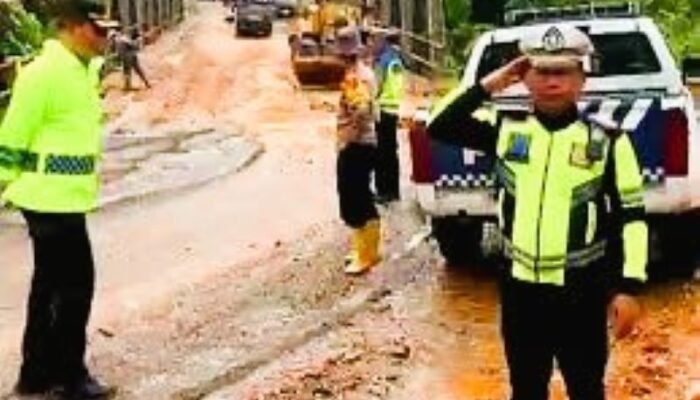 Pascabanjir dan Longsor, Akses Jalan Nasional di Tapanuli Tengah Sudah Bisa Dilalui