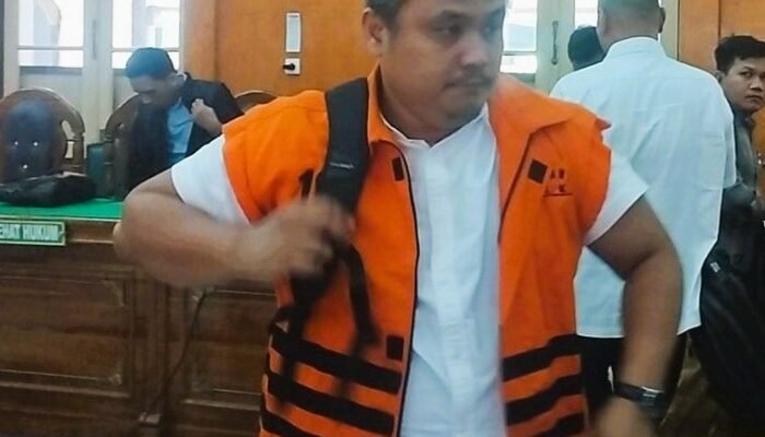 Pleidoi Kasus Korupsi Jalan Sumut, Topan Ginting Bantah Bahas Proyek Bertemu Kirun