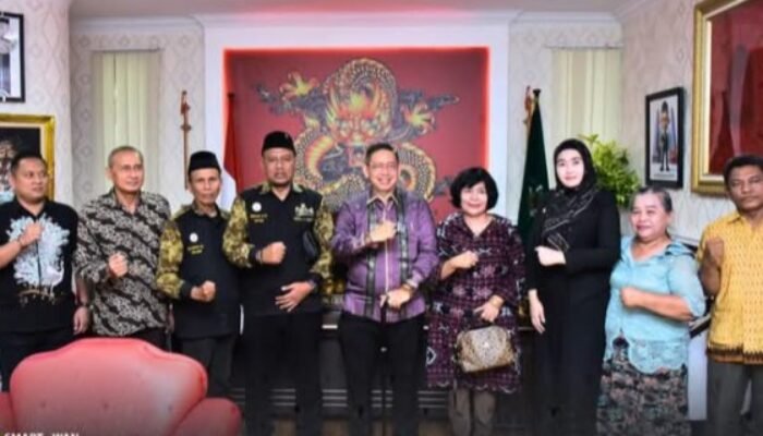 Ketua DPRD Medan Wong Chun Sen Terima Audiensi Paguyuban Jawa Nusantara Bersatu Sumut, Perkuat Sinergi Masyarakat