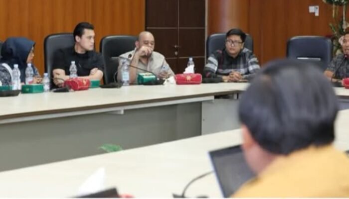 Pansus DPRD Medan Bahas Perubahan Tata Tertib 2025 Secara Mendalam