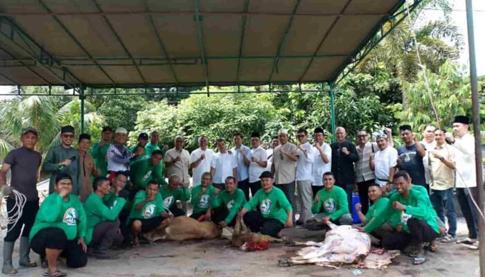 Bank Sumut Salurkan 900 Paket Daging Kurban di Medan, Komitmen Sosial dan Kepedulian Masyarakat Kembali Disorot